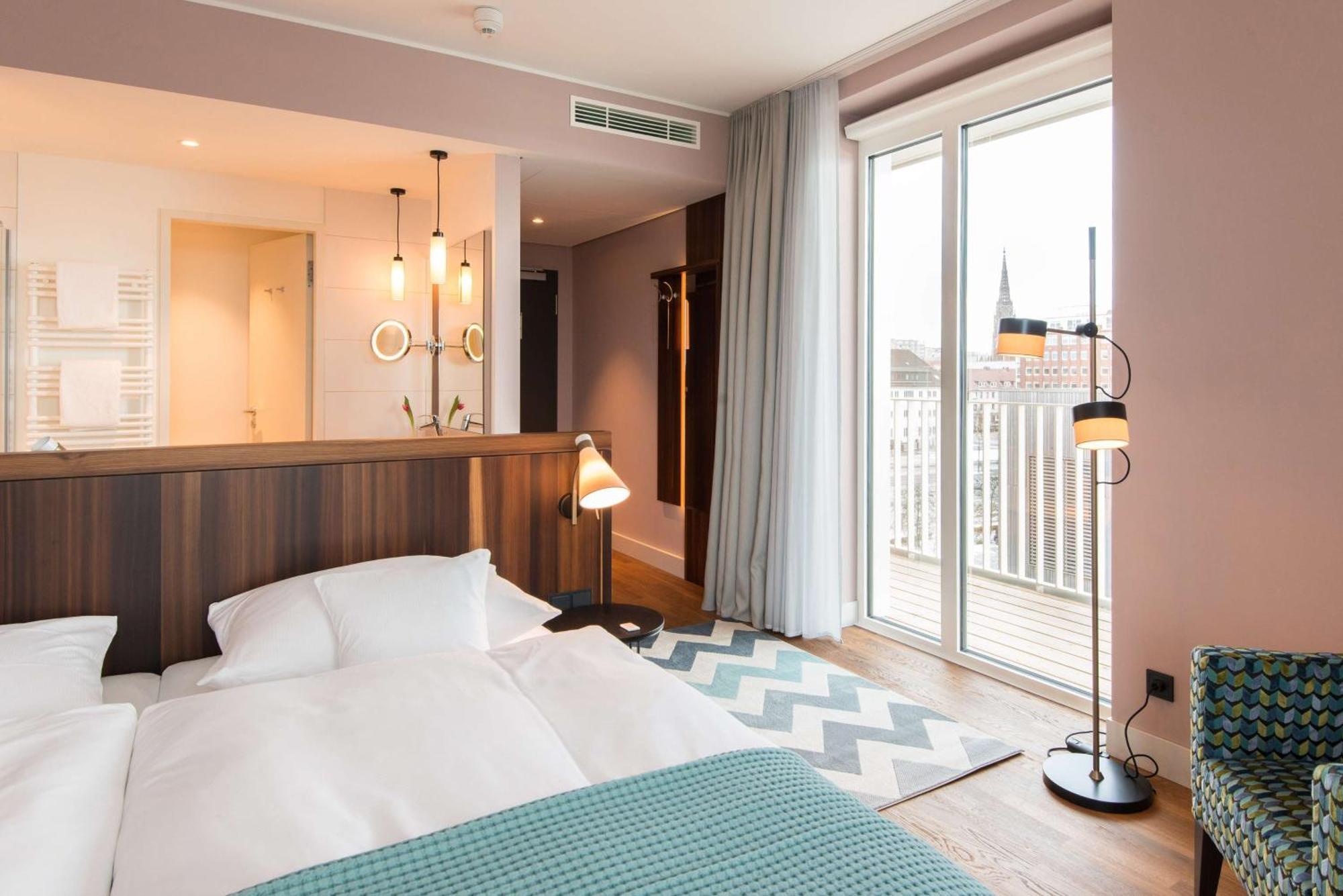 The Liberty Hotel Bremerhaven BW Signature Collection Екстериор снимка