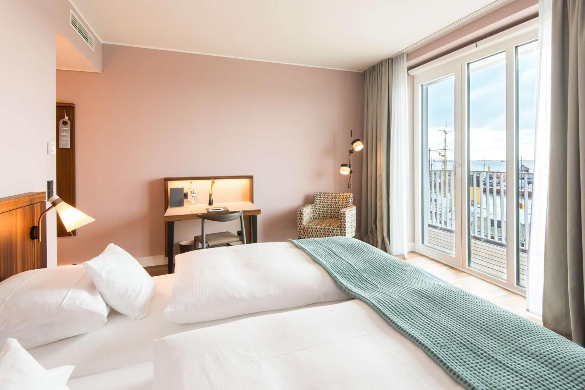 The Liberty Hotel Bremerhaven BW Signature Collection Екстериор снимка